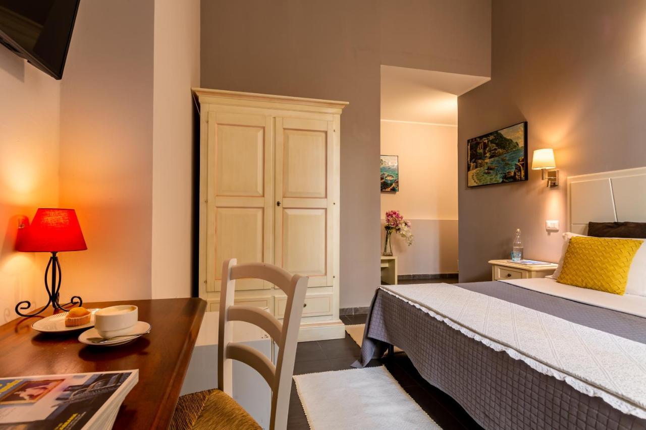 Marlin Rooms Cagliari Extérieur photo