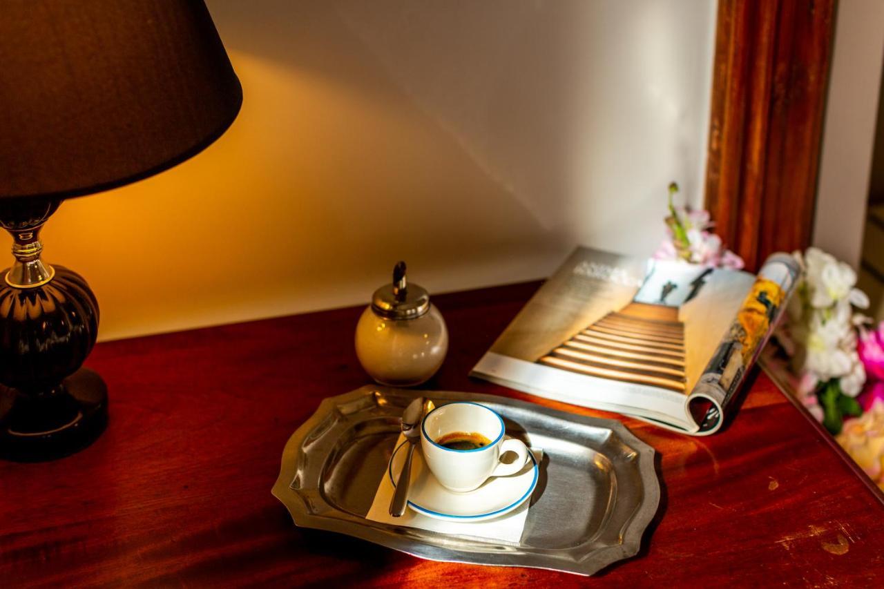 Marlin Rooms Cagliari Extérieur photo