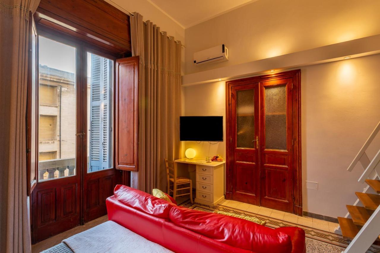 Marlin Rooms Cagliari Extérieur photo