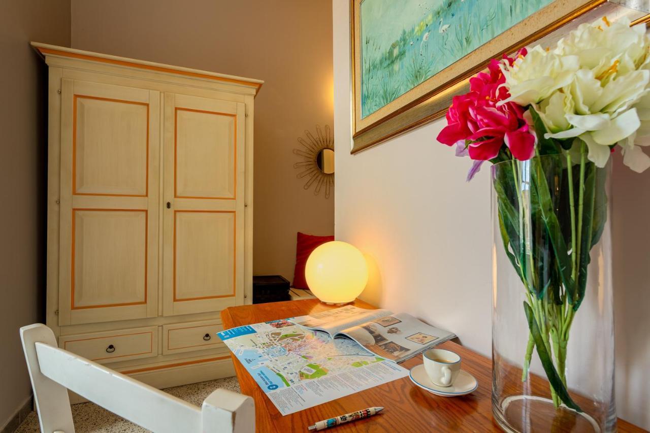 Marlin Rooms Cagliari Extérieur photo